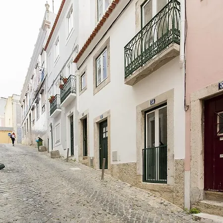 Апартаменти Castelo Picao