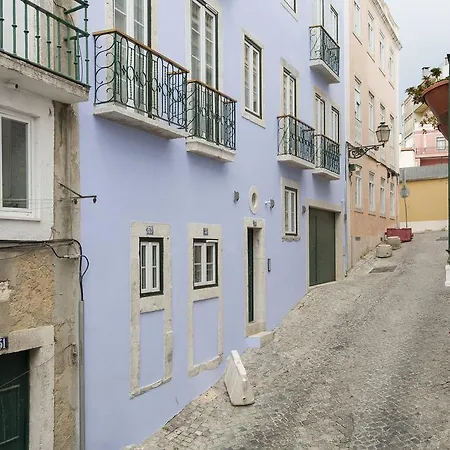 Апартаменти Castelo Picao